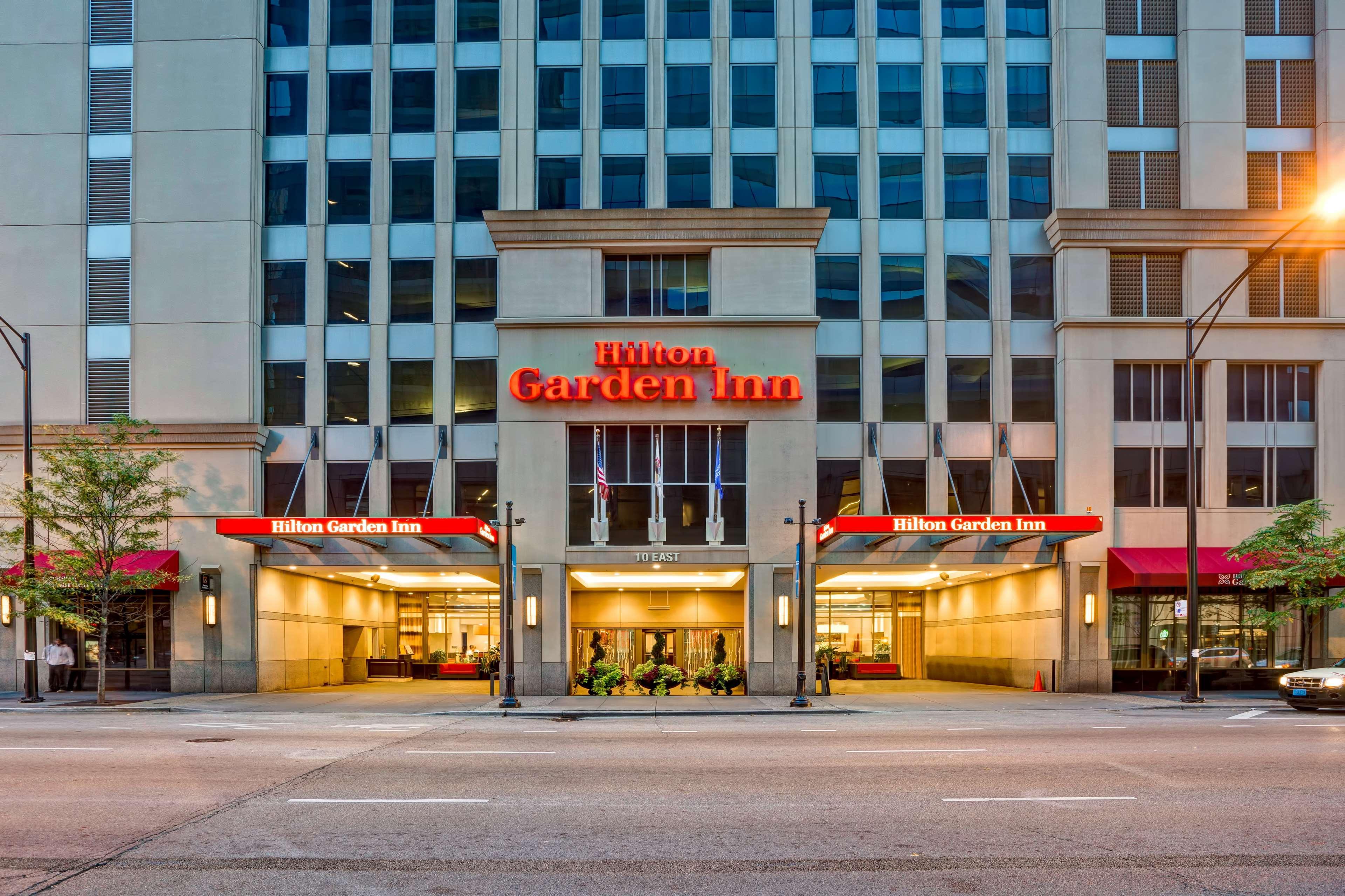 Hilton Garden Inn Chicago Downtown/Magnificent Mile Extérieur photo