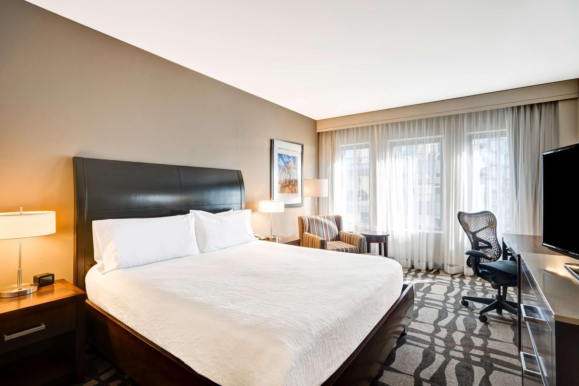 Hilton Garden Inn Chicago Downtown/Magnificent Mile Extérieur photo