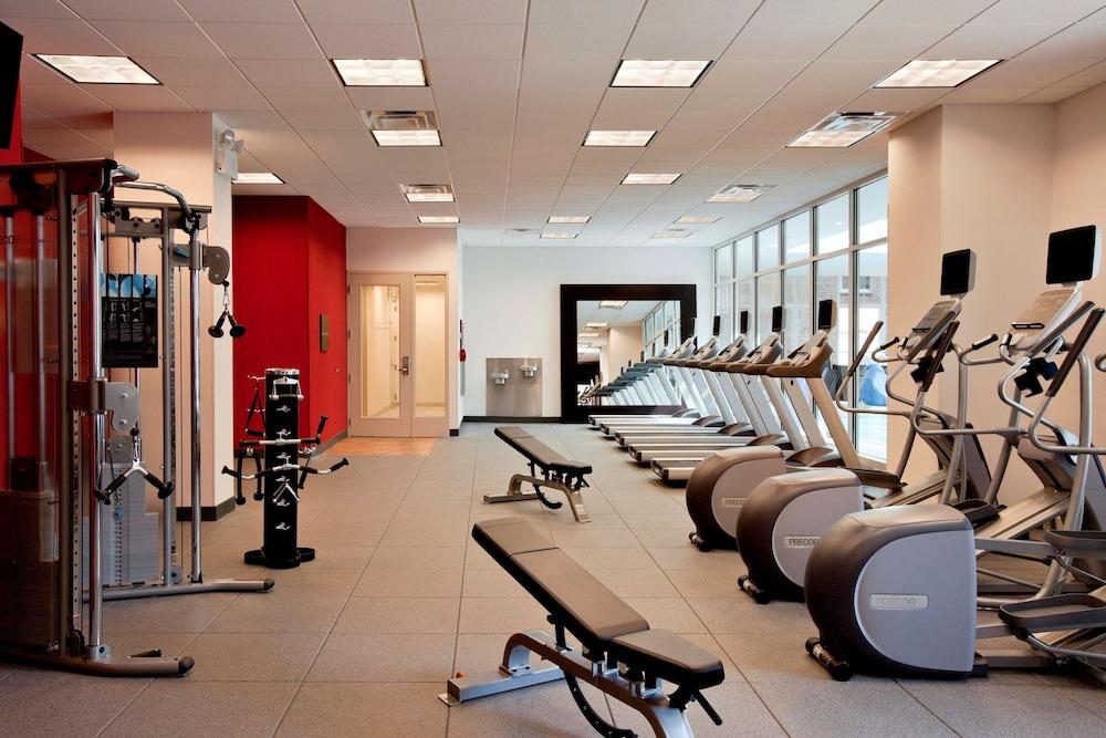 Hilton Garden Inn Chicago Downtown/Magnificent Mile Extérieur photo