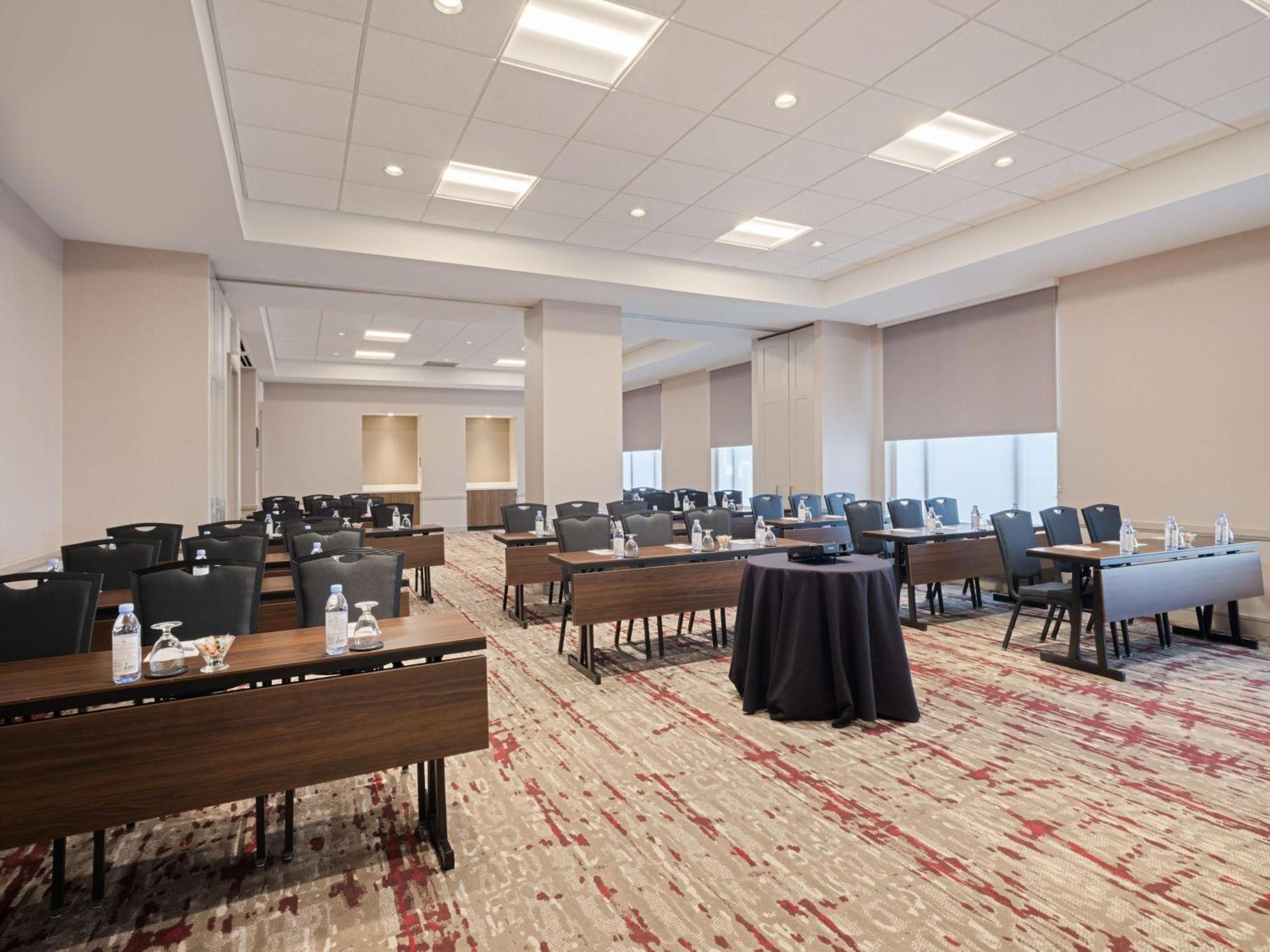 Hilton Garden Inn Chicago Downtown/Magnificent Mile Extérieur photo