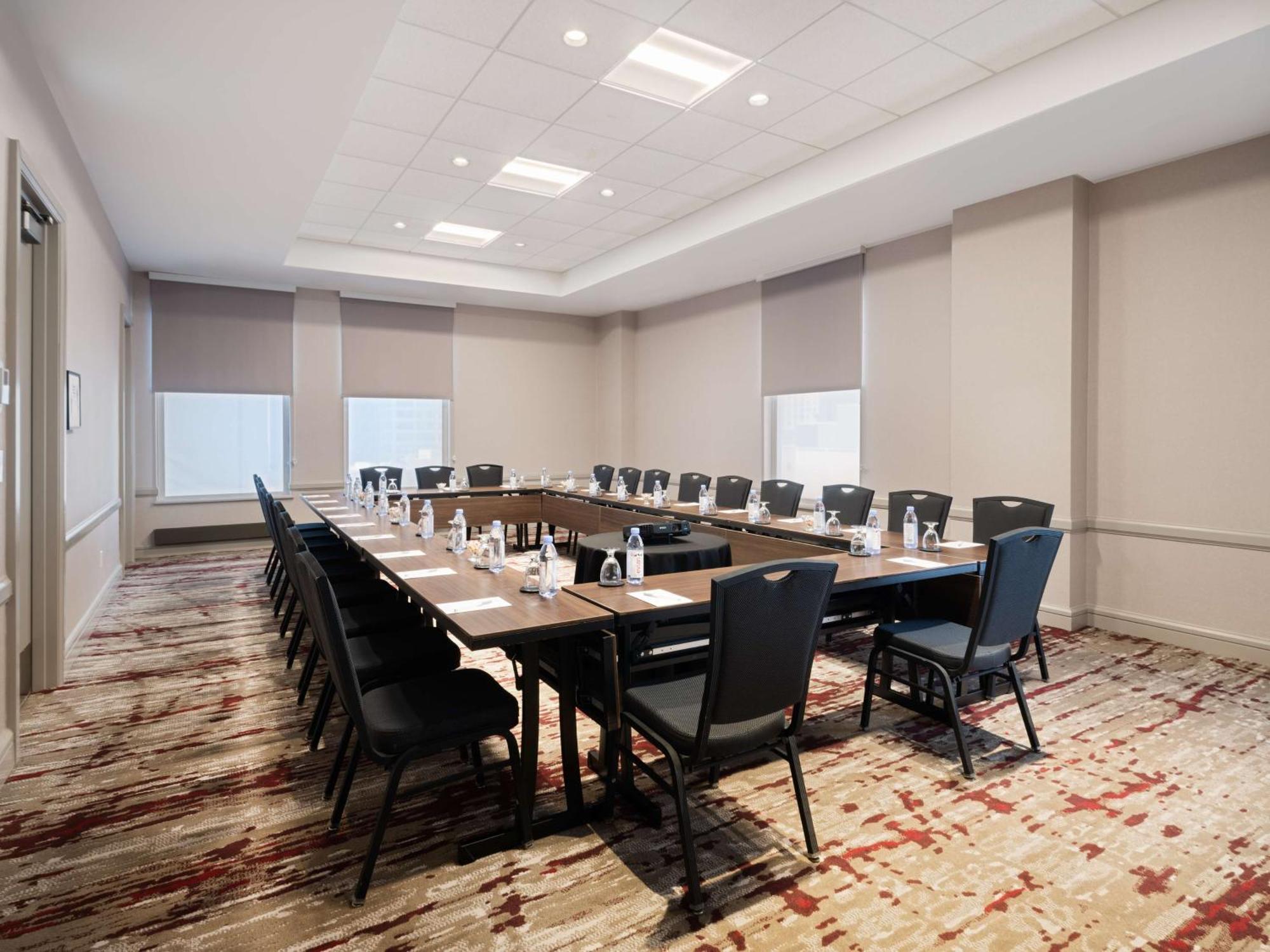 Hilton Garden Inn Chicago Downtown/Magnificent Mile Extérieur photo