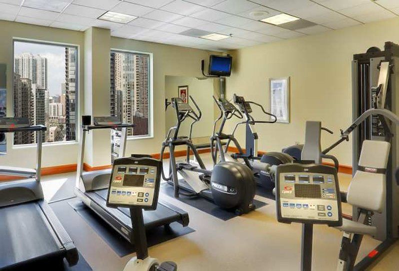 Hilton Garden Inn Chicago Downtown/Magnificent Mile Extérieur photo
